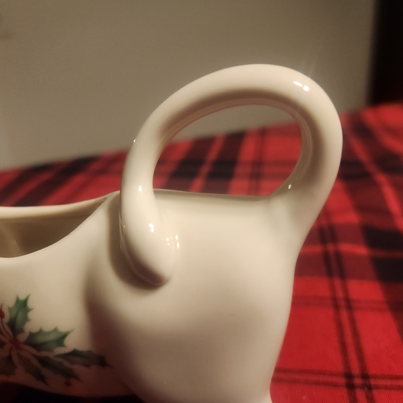 Lenox American By Design Holiday Cow Creamer NEW IN BOX - Picture 10 of 16